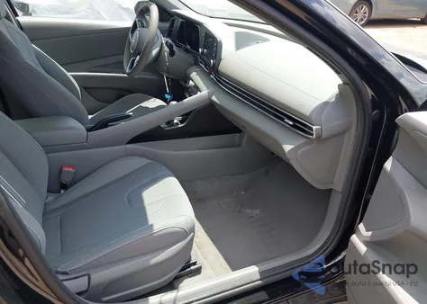 2023 Hyundai Elantra Sel from USA, damaged, VIN 5NPLM4AG9PH087527